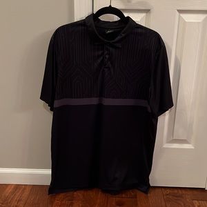 Oakley brand men’s XL golf shirt